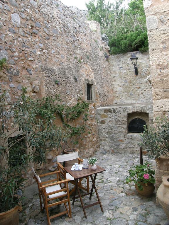 Dorovinis Monemvasia Castlehouses 외부 사진