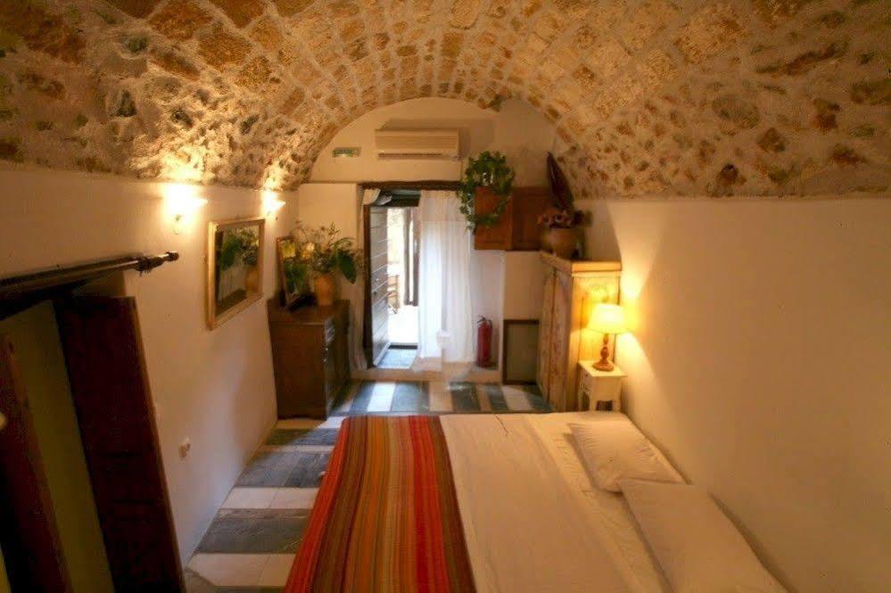 Dorovinis Monemvasia Castlehouses 외부 사진