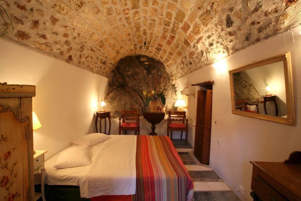 Dorovinis Monemvasia Castlehouses 외부 사진